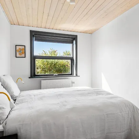 Vakantiehuis Beautiful In With Wifi Billund