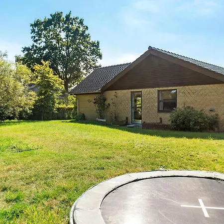 Beautiful In With Wifi Holiday home